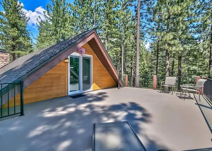 Tahoe Townie - Cozy Cabin In South Lake Tahoe!