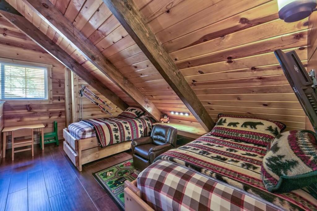 Holiday home Tahoe Townie - Cozy In South Tahoe! *